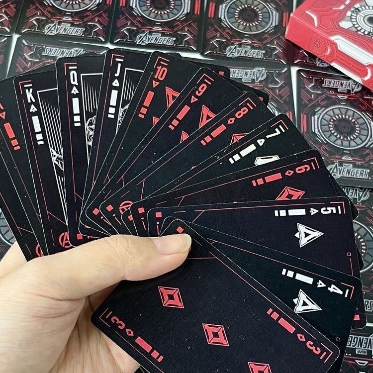 54 Carte da Gioco Cartoon Iron - Board Game Family recensione e prezzo