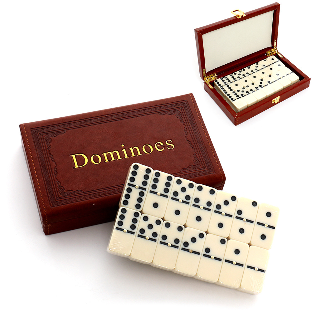 Set di 28 Pezzi di Domino in R - Board Game Family recensione e prezzo